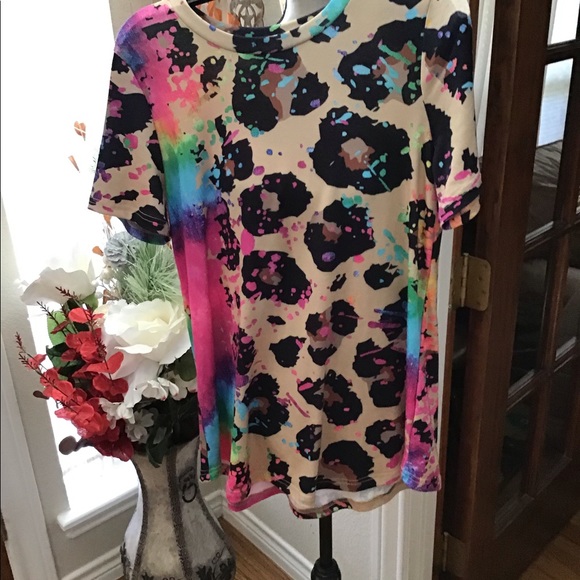 Crazy Train Tops - Cute crazy train top SZ M nwot